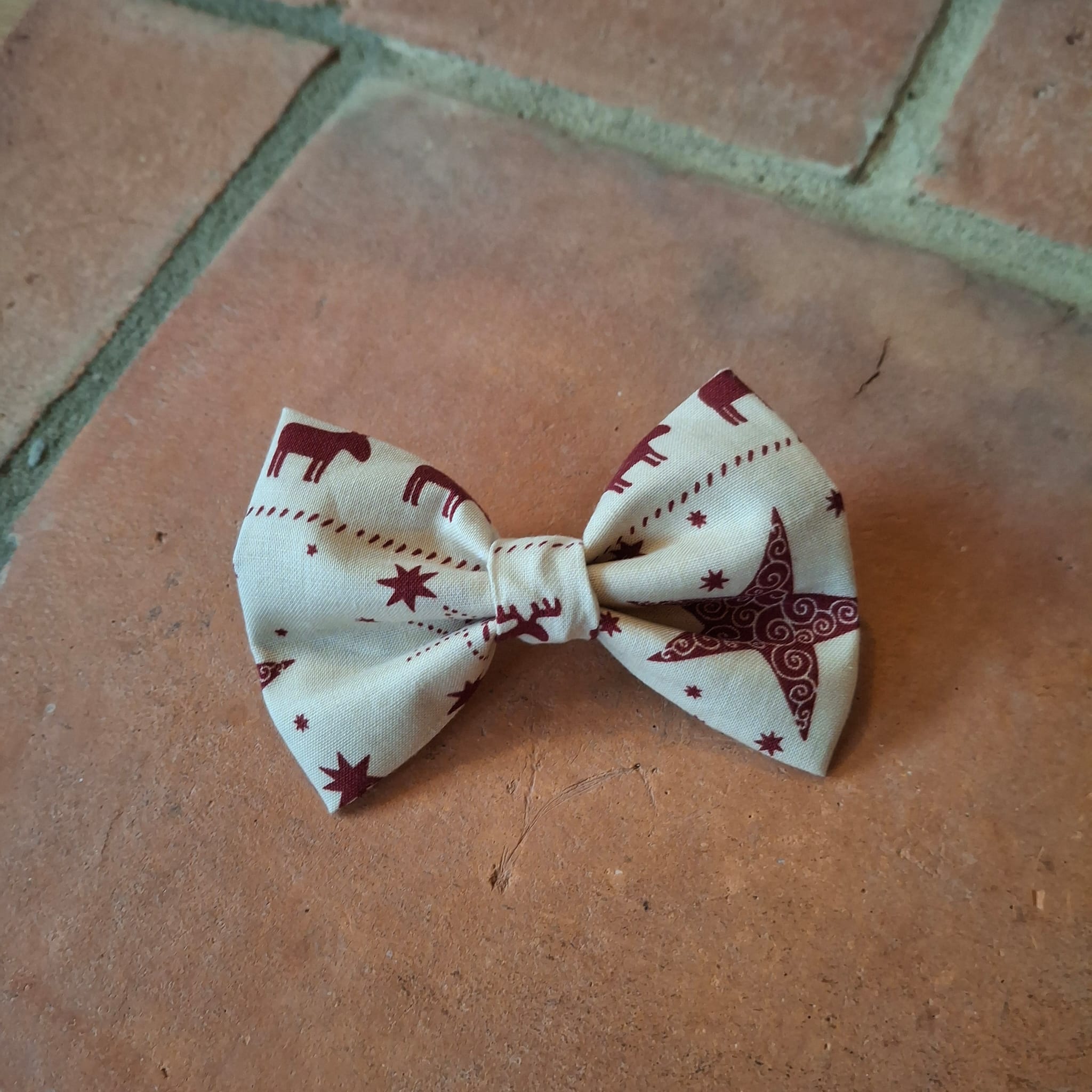 Rustic Reindeer Wide Bow